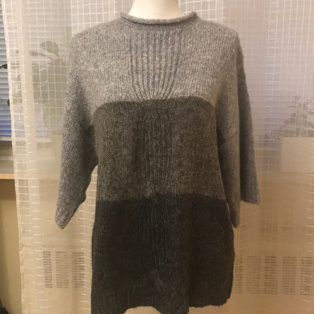 Grey sweater